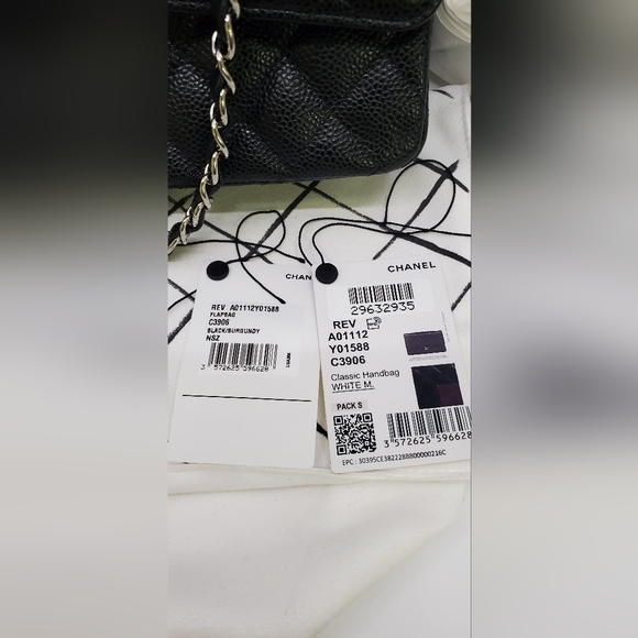 Chanel Medium Double Flap Classic Cavier - Picture 2 of 16